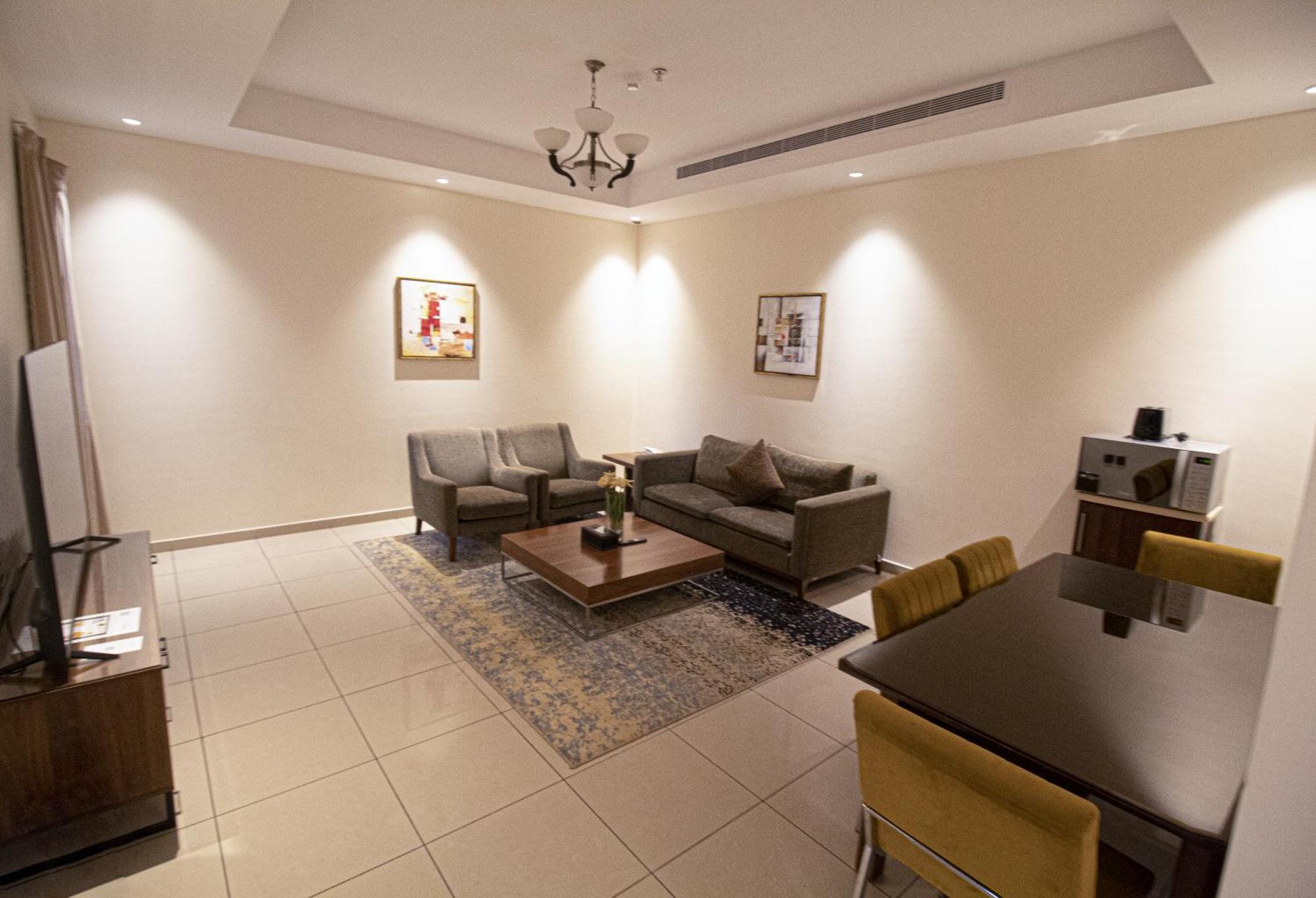 Friesian Hotel Suites Jidda Eksteriør bilde